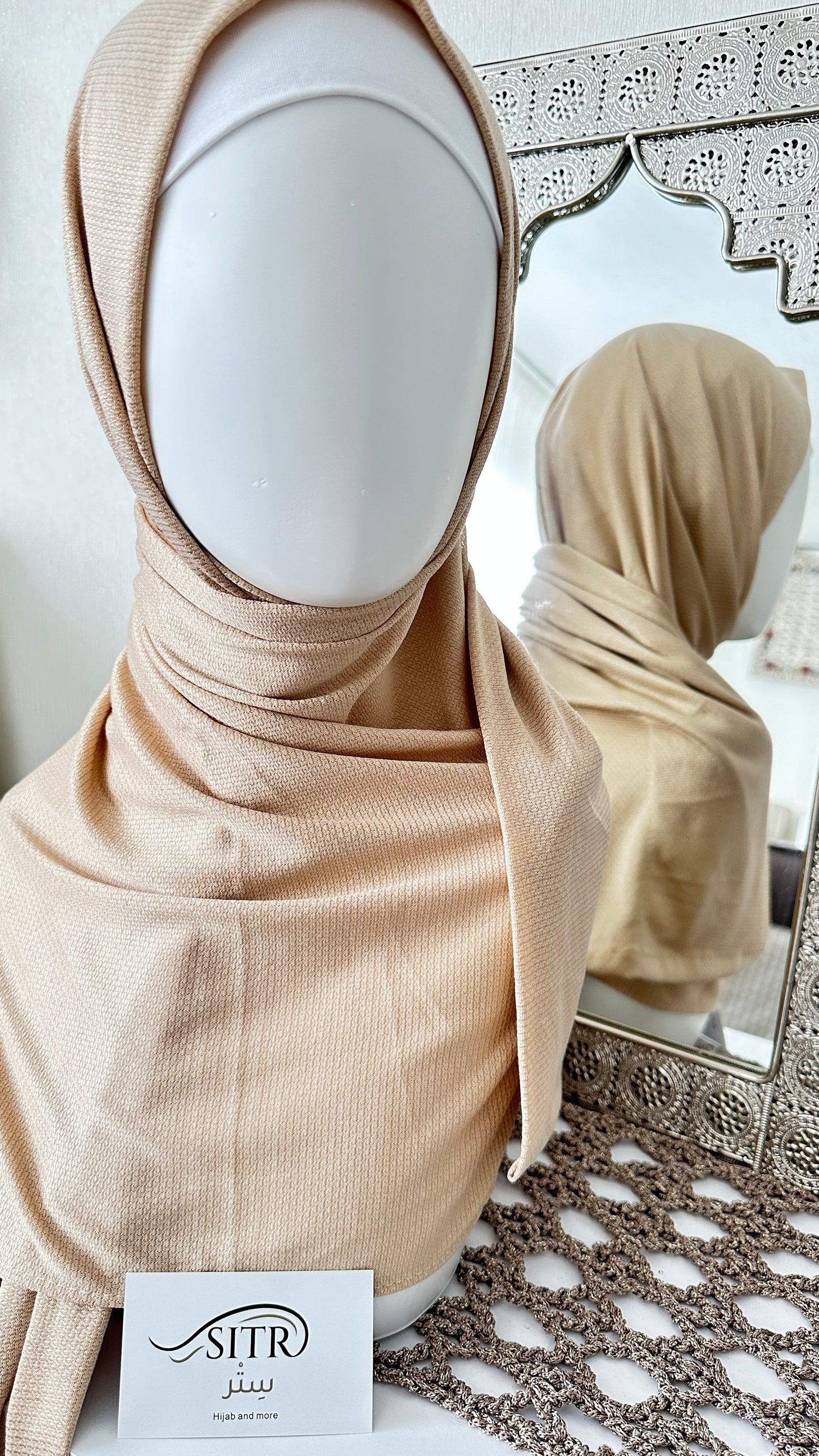 Easy Hijab Jakar